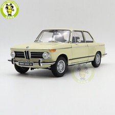 1/18 KYOSHO BMW 2002 tii Beige