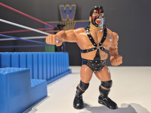 Wwf hasbro demolition - hasbro,