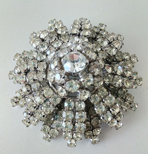 Huge vintage star brooch domed - vintage,
