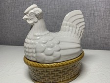 Ceramic Hen On Basket Weave Nest Lidded Trinket Dish Vintage Retro