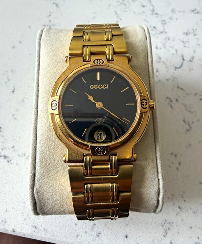 Gucci 9200m quartz wristwatch - 9200m,