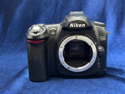 Nikon d50 camera body only - camera,