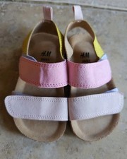 Girls Toddler Sandals Size EU 20/21 UK 4-4.5. BRAND NEW from H&M