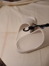 White Sliper Size 5_6