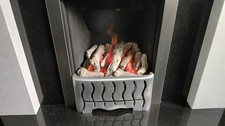Gas Fire Place With Quartz Surround and Hearth