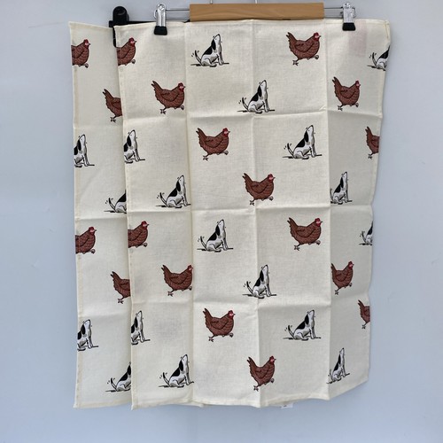 Dog chicken print - &,