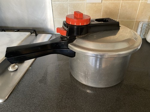 Vintage prestige pressure - prestige,
