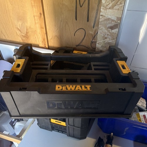 Dewalt tstak large plastic - dewalt,