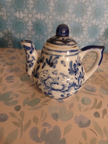 Small miniature blue - miniature,
