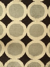 Retro Cream and Brown Circles