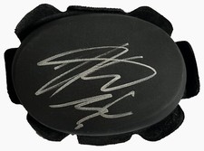 Joan mir hand signed - joan, knee