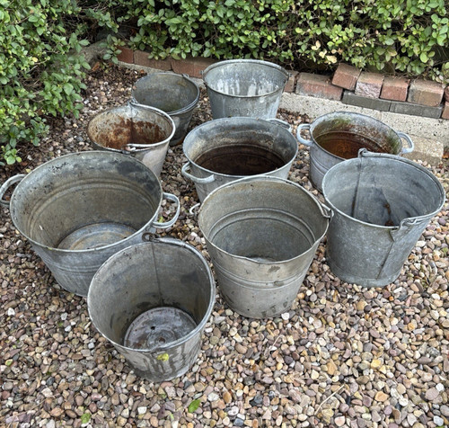 Vintage galvanised metal - x,