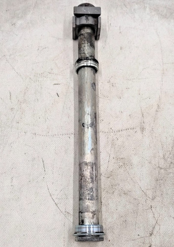 Rear wheel pin - pin,