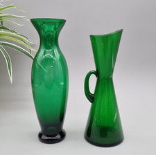 Vintage Retro Pair Green Art