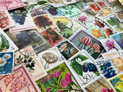 Flowers plants on stamps - 25,