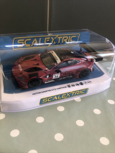 Scalextric c4233 aston martin - scalextric,
