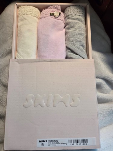 Skims girls panties size - girls,