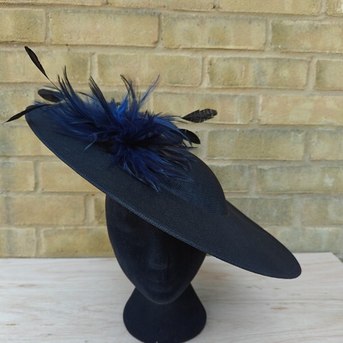 Black navy blue feather disc