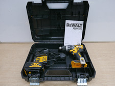 DeWALT DCD796M1 18v xr compact