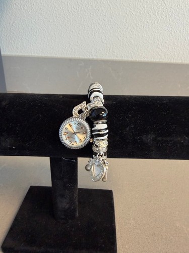Vintage style charm - vintage,