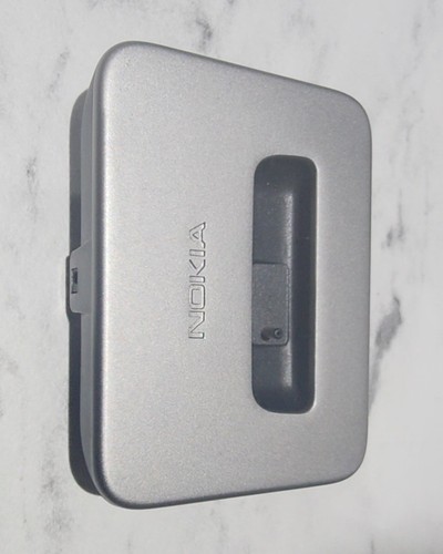 Nokia charging dock - charging,
