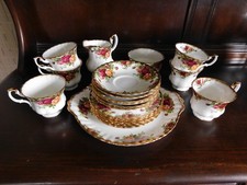 21 Piece Royal Albert Old