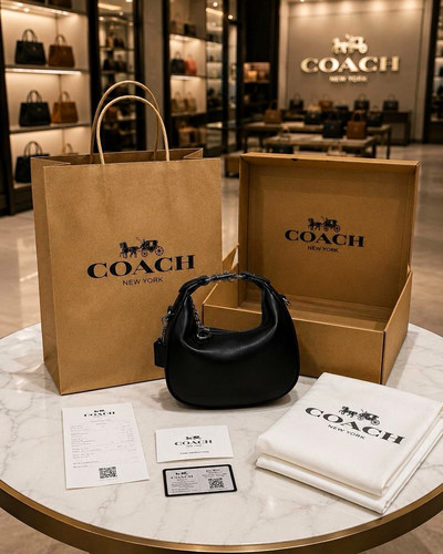 Coach swinger small crescent - coach,