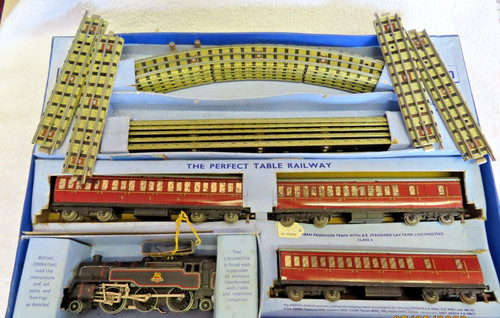Hornby dublo gauge - dublo, 00