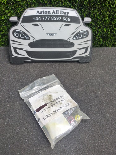 Genuine aston martin - 1x,