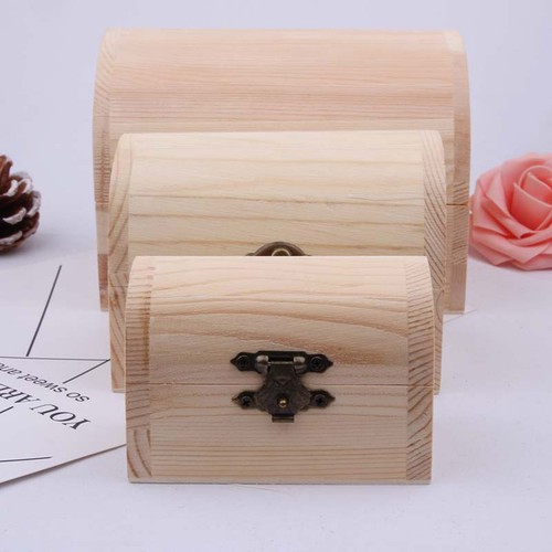 Plain wooden treasure - plain,