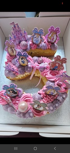 Disney princess cake - disney,