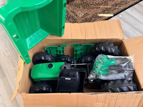 Kid toy tractor with trailer - tractor,,