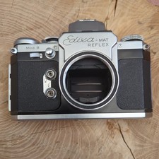 Edixa mat reflex Vintage 35mm SLR Camera Body  and lens