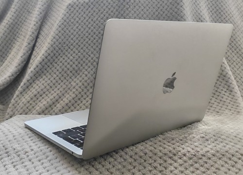 Apple macbook pro - apple,