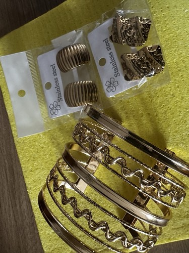 Joblot jewelry bandle and - bandle,