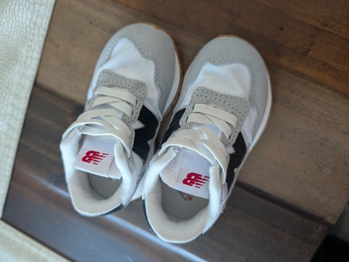 New balance sneakers size - balance,