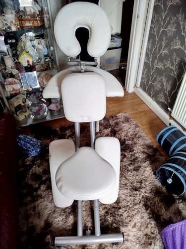 Massage therapist chair - massage,