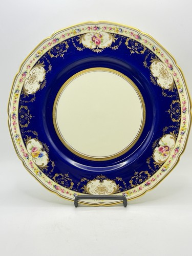 Antique royal doulton robert - doulton,