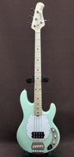 STERLING BY MUSICMAN STINGRAY