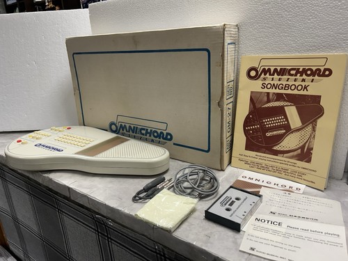 Suzuki omnichord vintage - suzuki,
