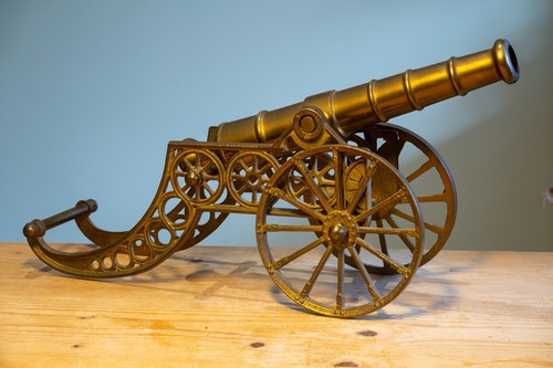 Vintage heavy large - heavy, brass