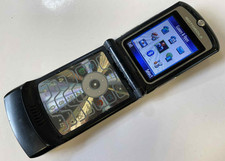 Motorola RAZR V3 Mobile Phone UNLOCKED Flip Fold Black GENUINE Fully Working