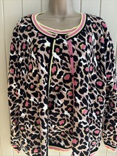 Stunning Twin Set Designer