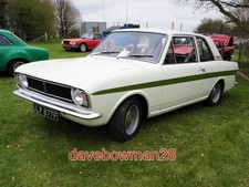 PHOTO  AN IMMACULATE 1968 FORD