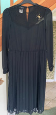 Vintage SHUBETTE Gothic Black Pleated DRESS w Gold Spider & Embroidered Web -12