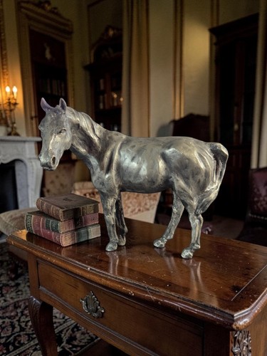 Antique horse sculpture not - horse,