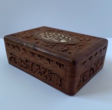 VINTAGE ORNATE CARVED WOODEN