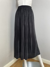 Classic Black Accordion Pleat