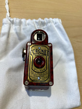 Coronet Midget 16mm Miniature Spy Camera. Burgundy Marble. Bakelite - Art Deco