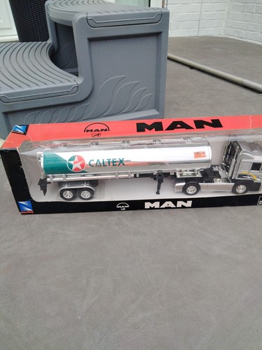 Man caltex diecast - caltex,